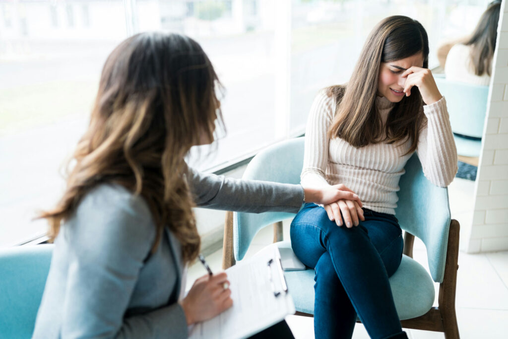borderline personality disorder vs bipolar disorder, borderline personality disorder vs bipolar